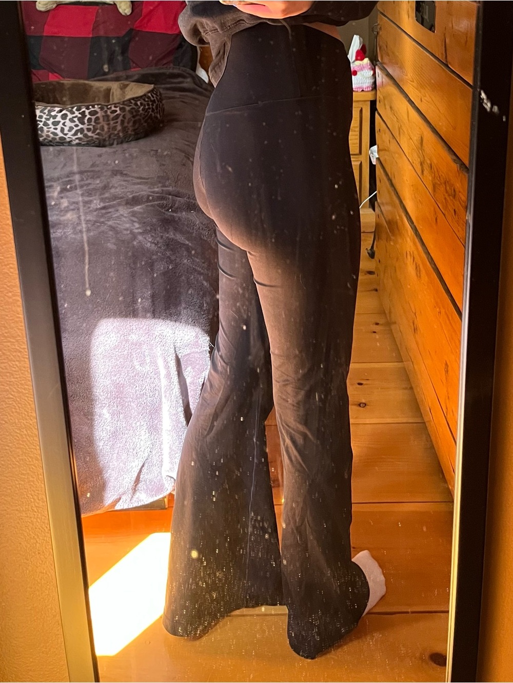 OFFLINE By Aerie Real Me High Waisted Crossover Flare Legging - Picture 2 of 5